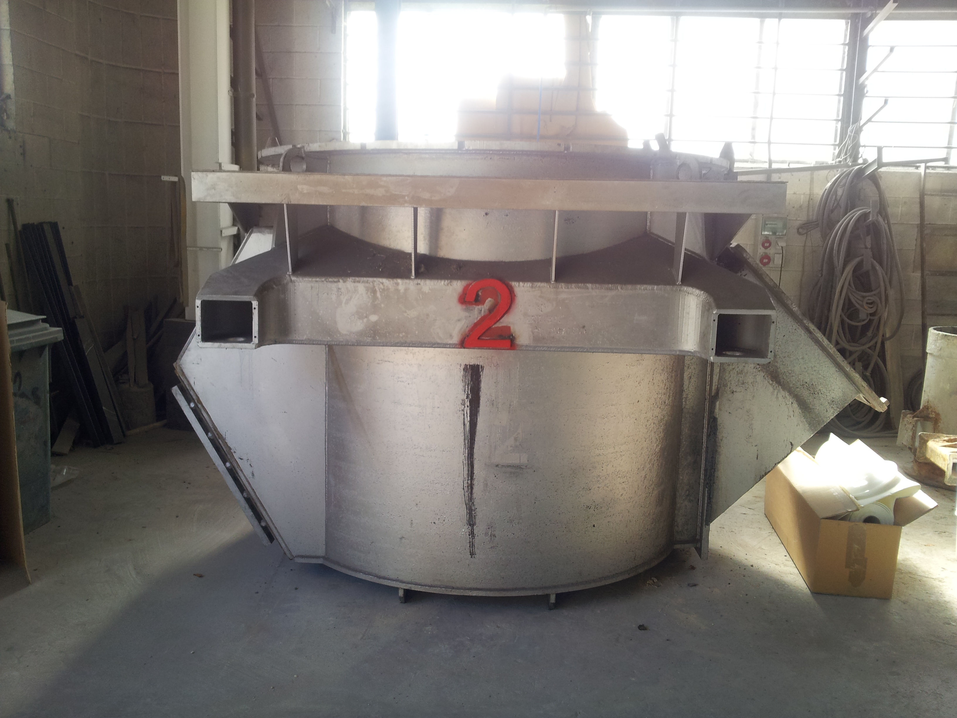 Materiales refractarios especiales